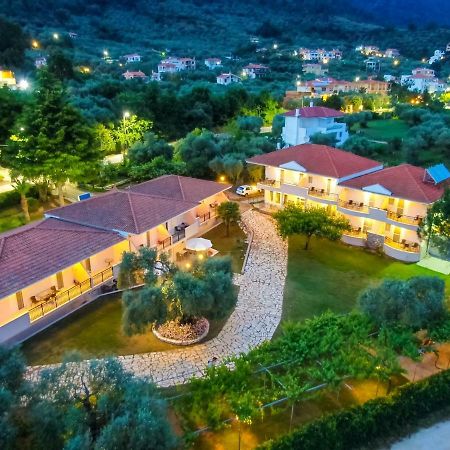 Aparthotel Aneton à Chrysi Ammoudia Extérieur photo